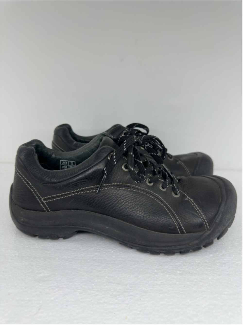 KEEN Presidio HIKING SHOES Black LEATHER Anti Slip Oil Resistant WOMENS 11